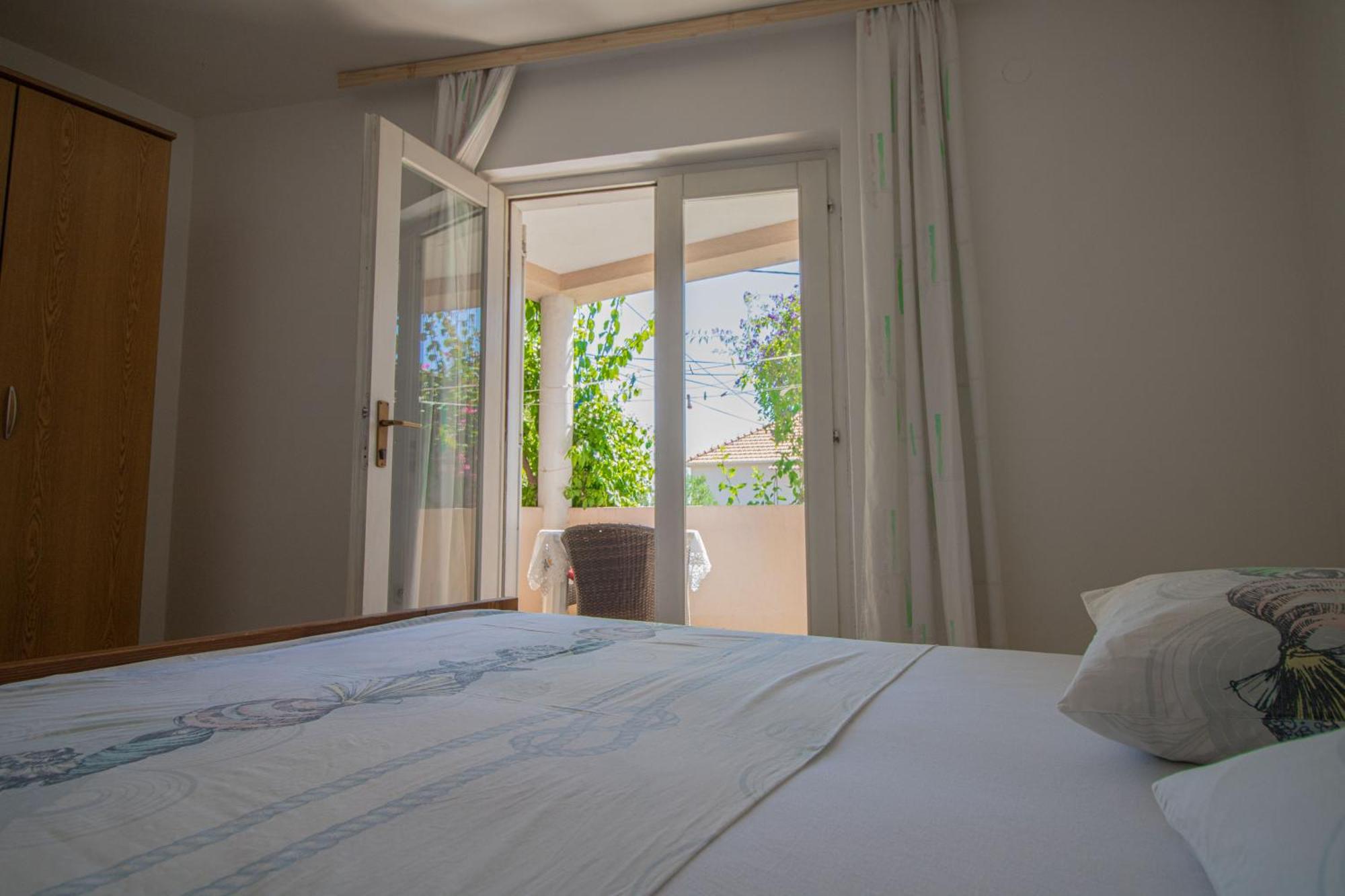 Apartments Petar Maksan Pakoštane Extérieur photo